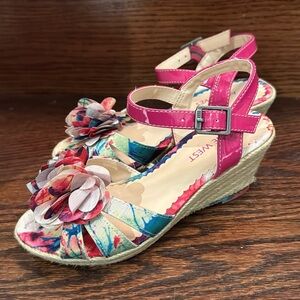 NINE WEST Girls Wedge Floral Sandals